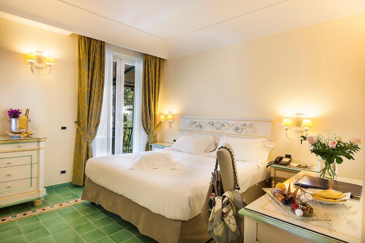 Excelsior Belvedere Hotel & Spa Иския Екстериор снимка