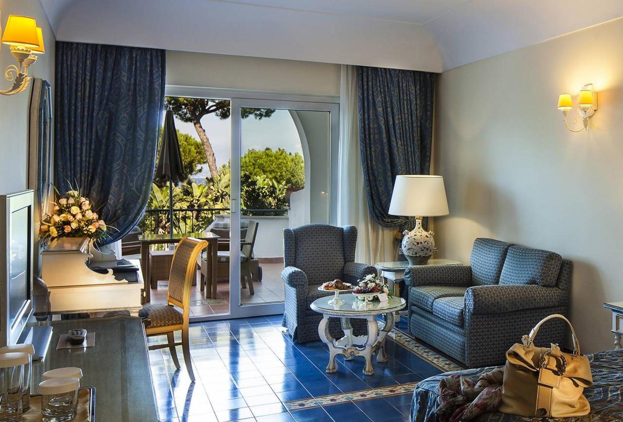 Excelsior Belvedere Hotel & Spa Иския Стая снимка